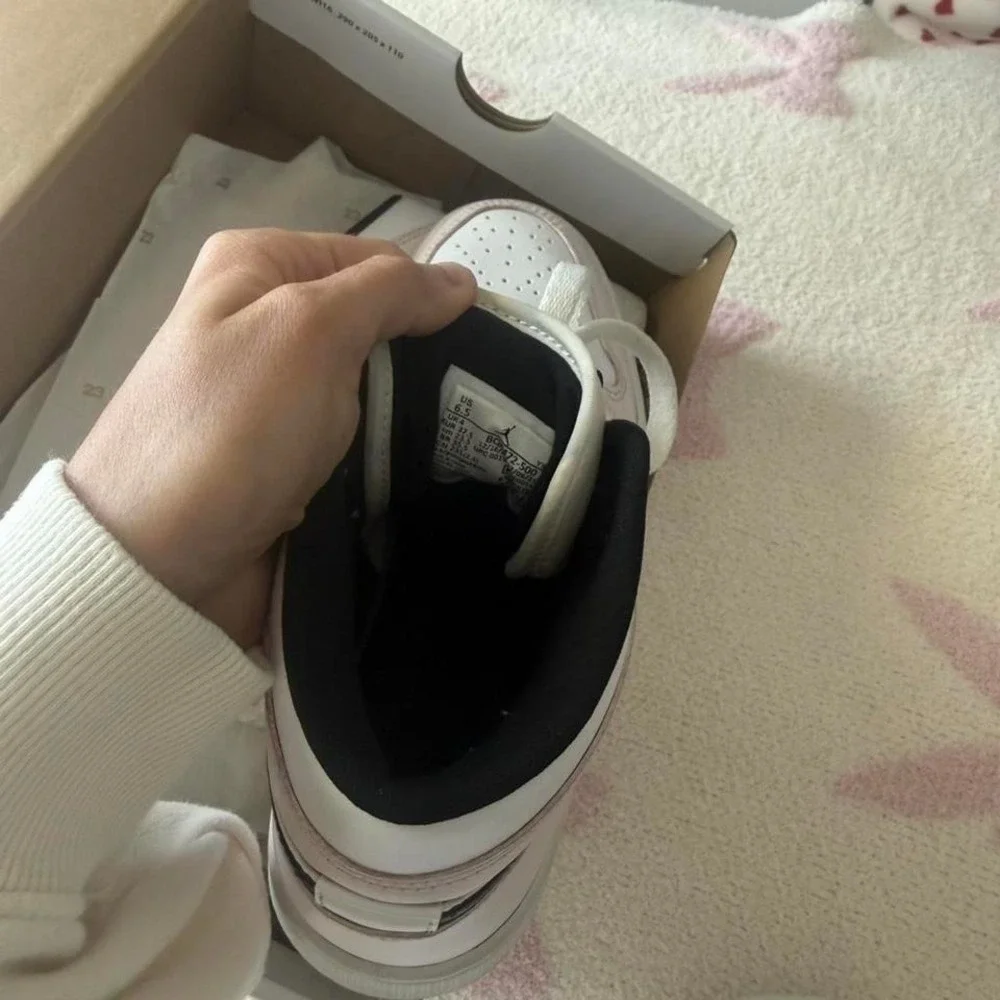 Pink and Black Nike‎ Jordan Mids